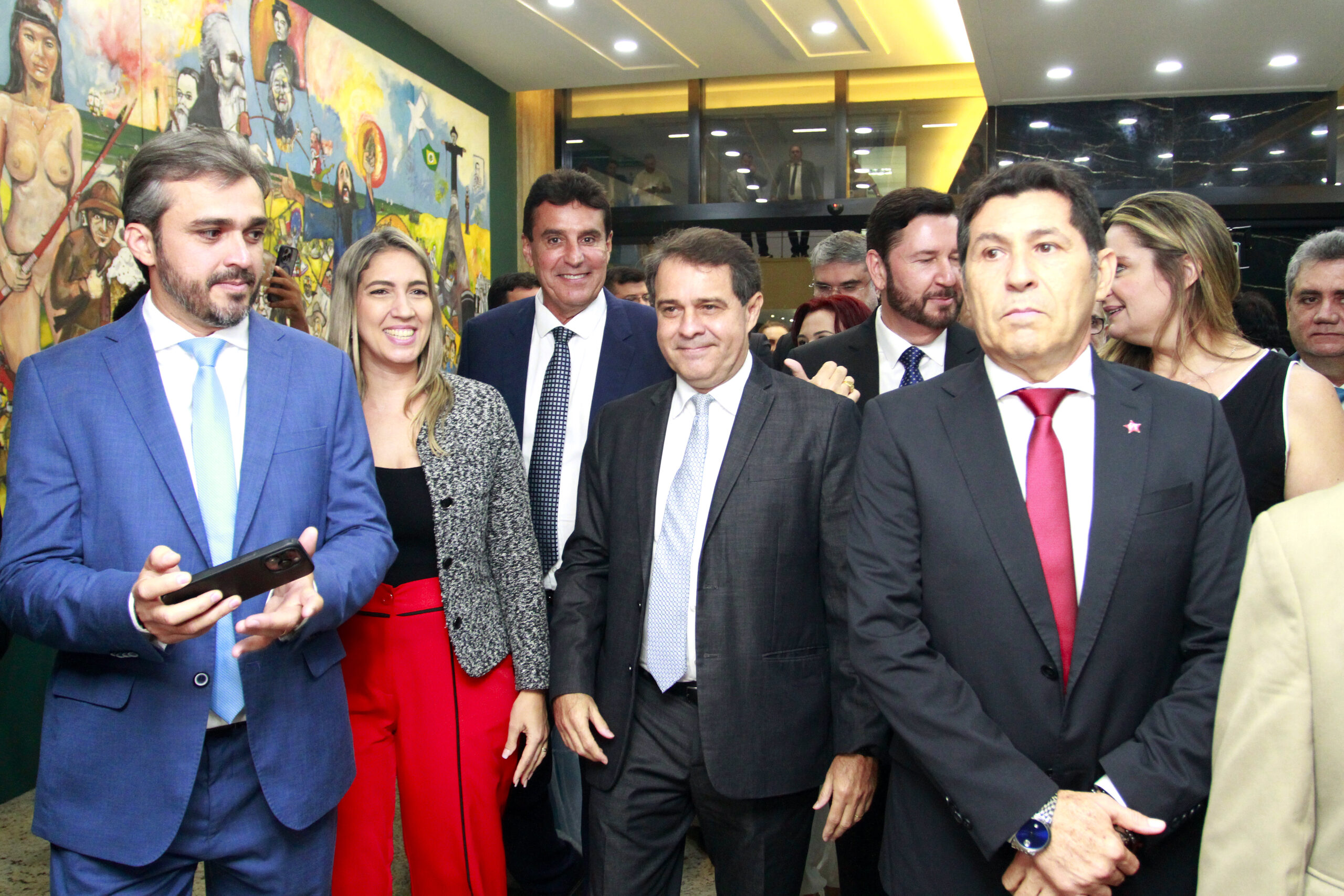 Evandro Leitão confirma Bruno Mesquita como líder do governo na Câmara Municipal de Fortaleza Evandro Leitão confirma Bruno Mesquita como líder do governo na Câmara Municipal de Fortaleza