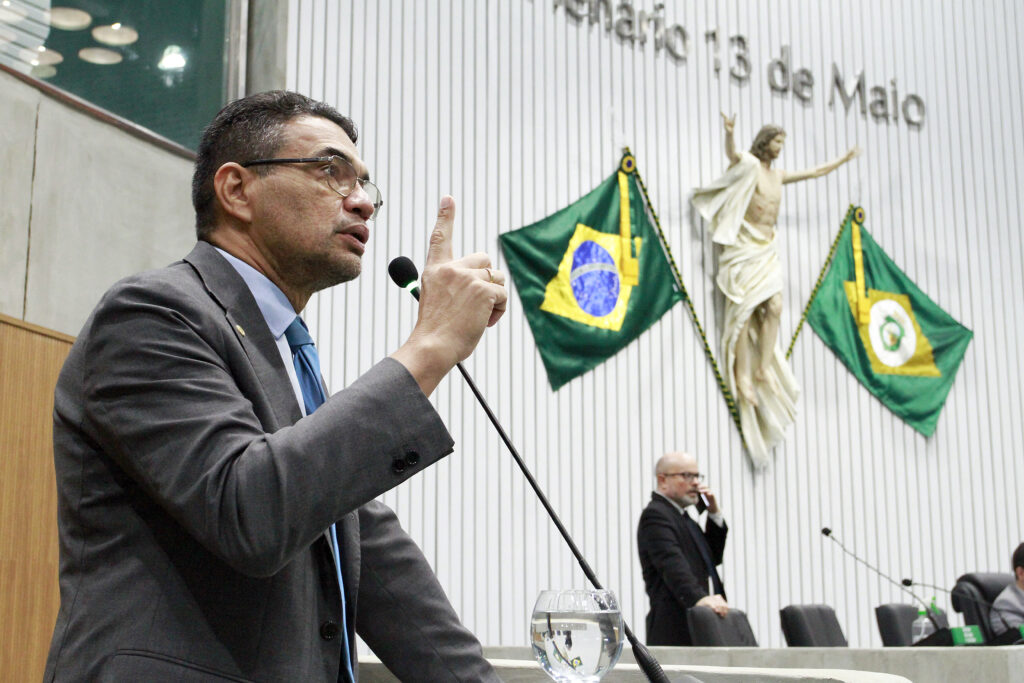 04 12 2024 Dep. Sargento Reginauro UniÃo Plenário Foto Junior Pio (1)