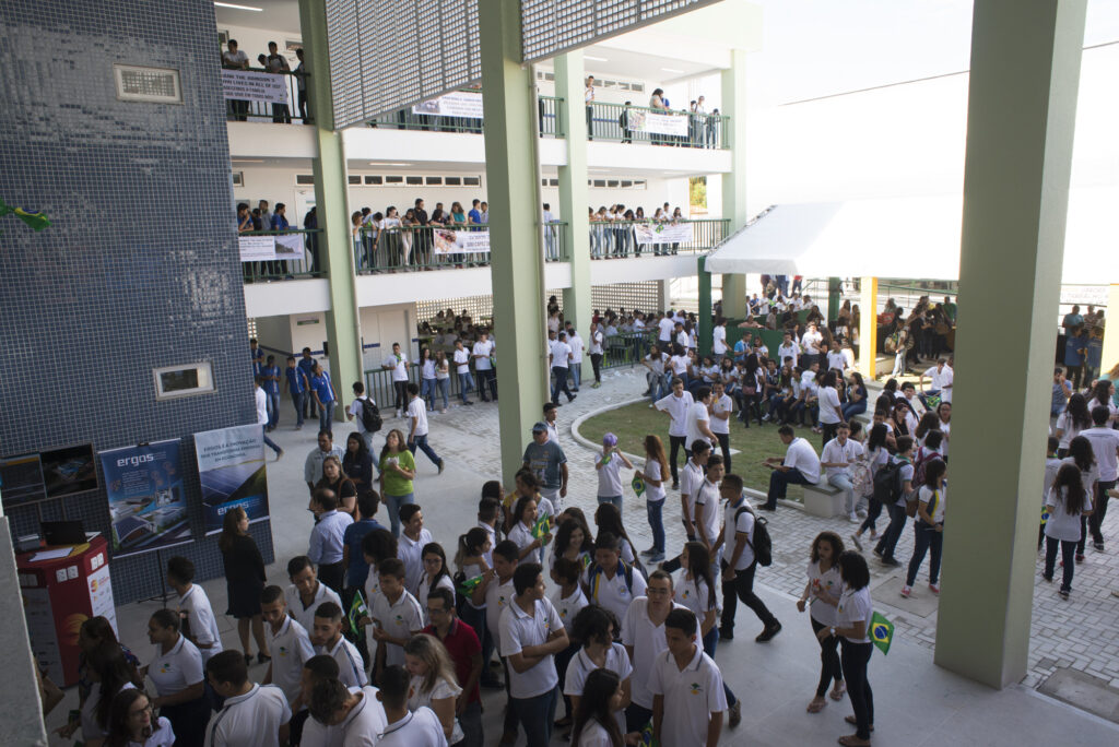 Inauguracao Da Escola Estadual De Ensino Medio Johnson No Bairro