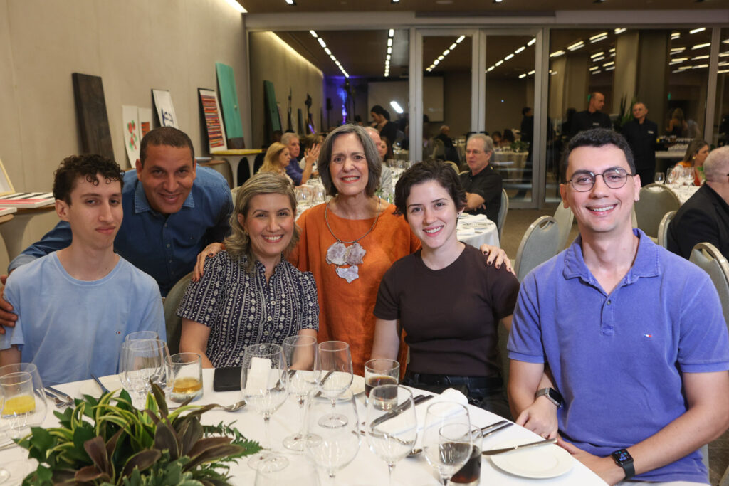 Alessandra Araujo, Matheus Guilherme, Mariana Pinho, Lucas Calixto