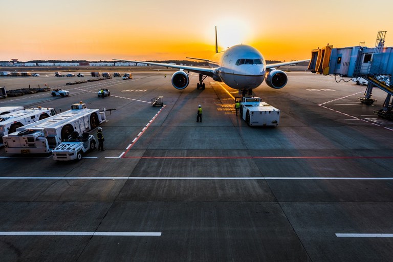 Preço médio de passagens aéreas diminuiu 5,1% em 2024