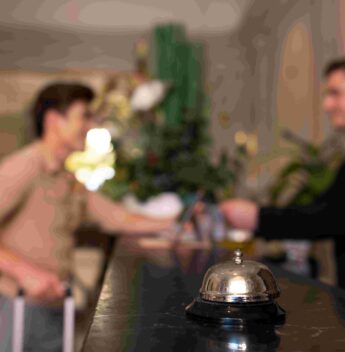 Turismo gera quase 1,9 milhão de contratações formais em 2025