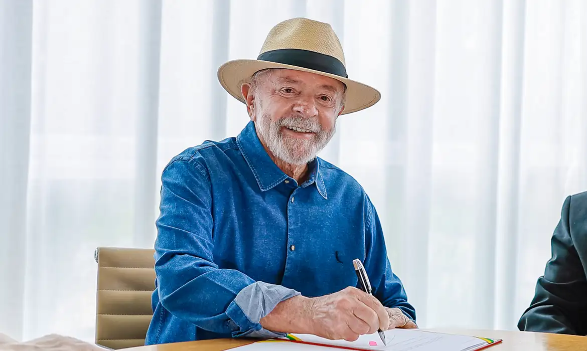 Lula sanciona primeiro projeto de regulamentação da reforma tributária