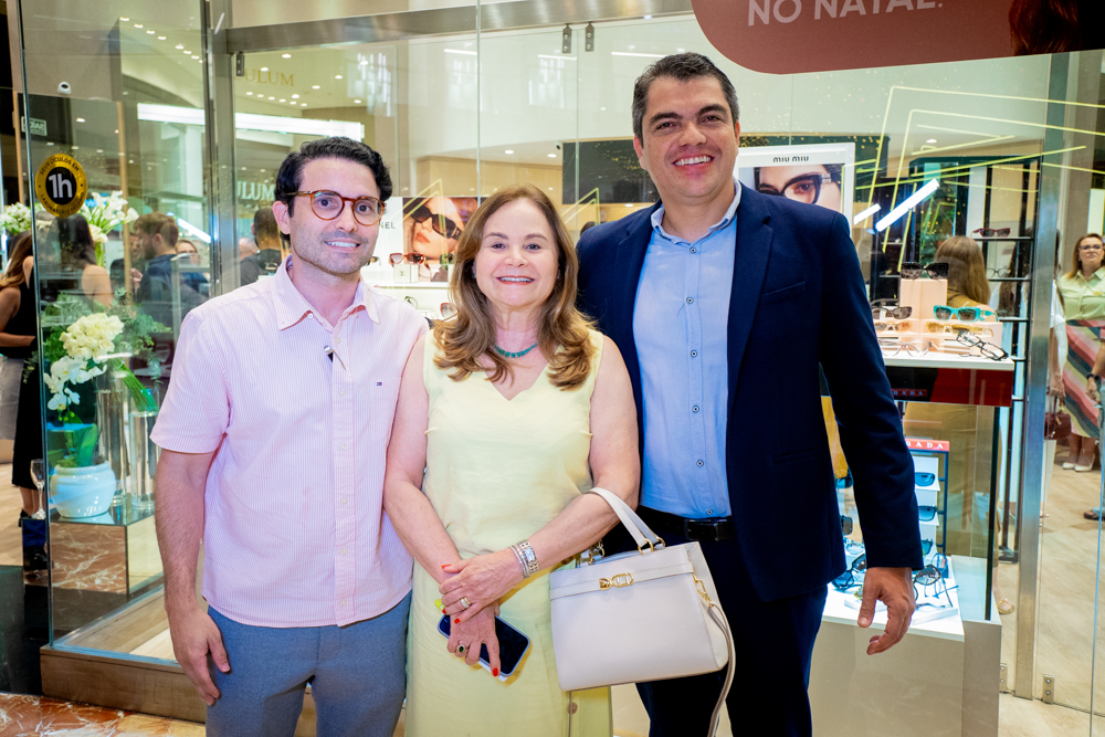 Lívio Chaves, Isabel Chaves E Davi Holanda