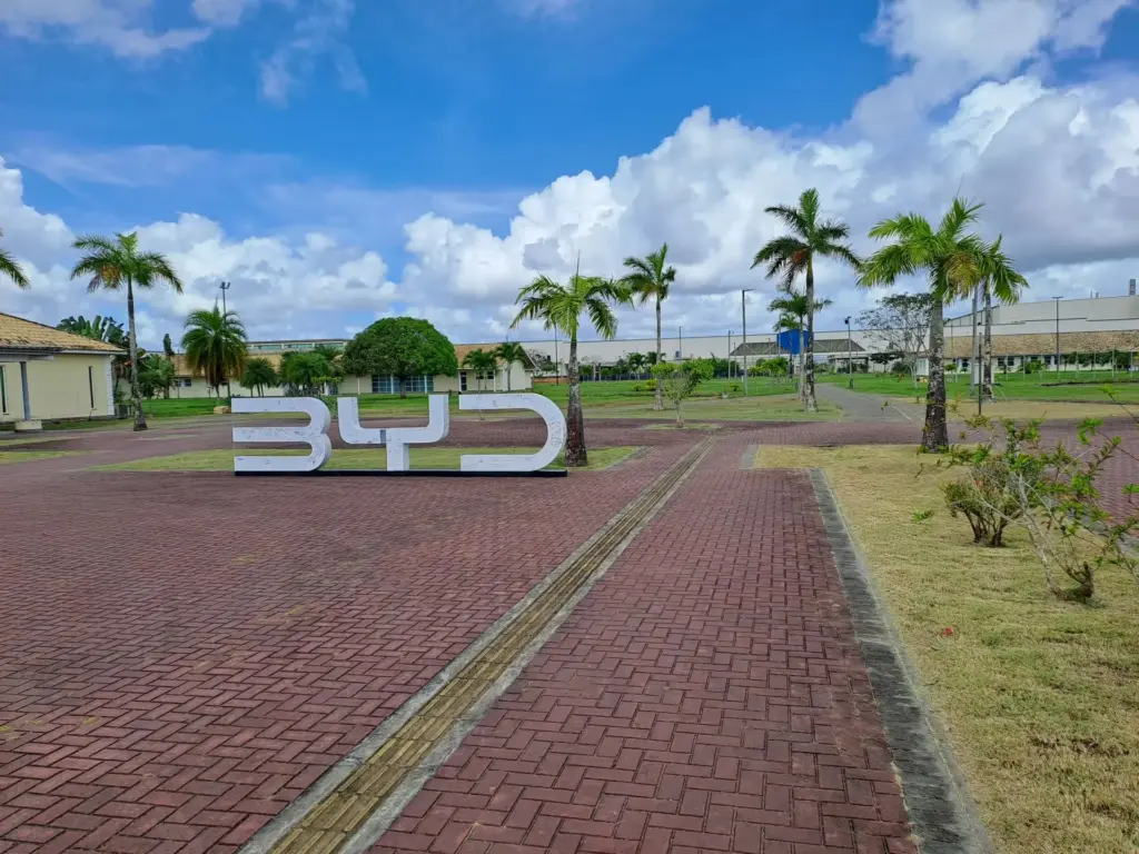 Montadora, Fábrica, Indústria Byd Foto Iuri Santos