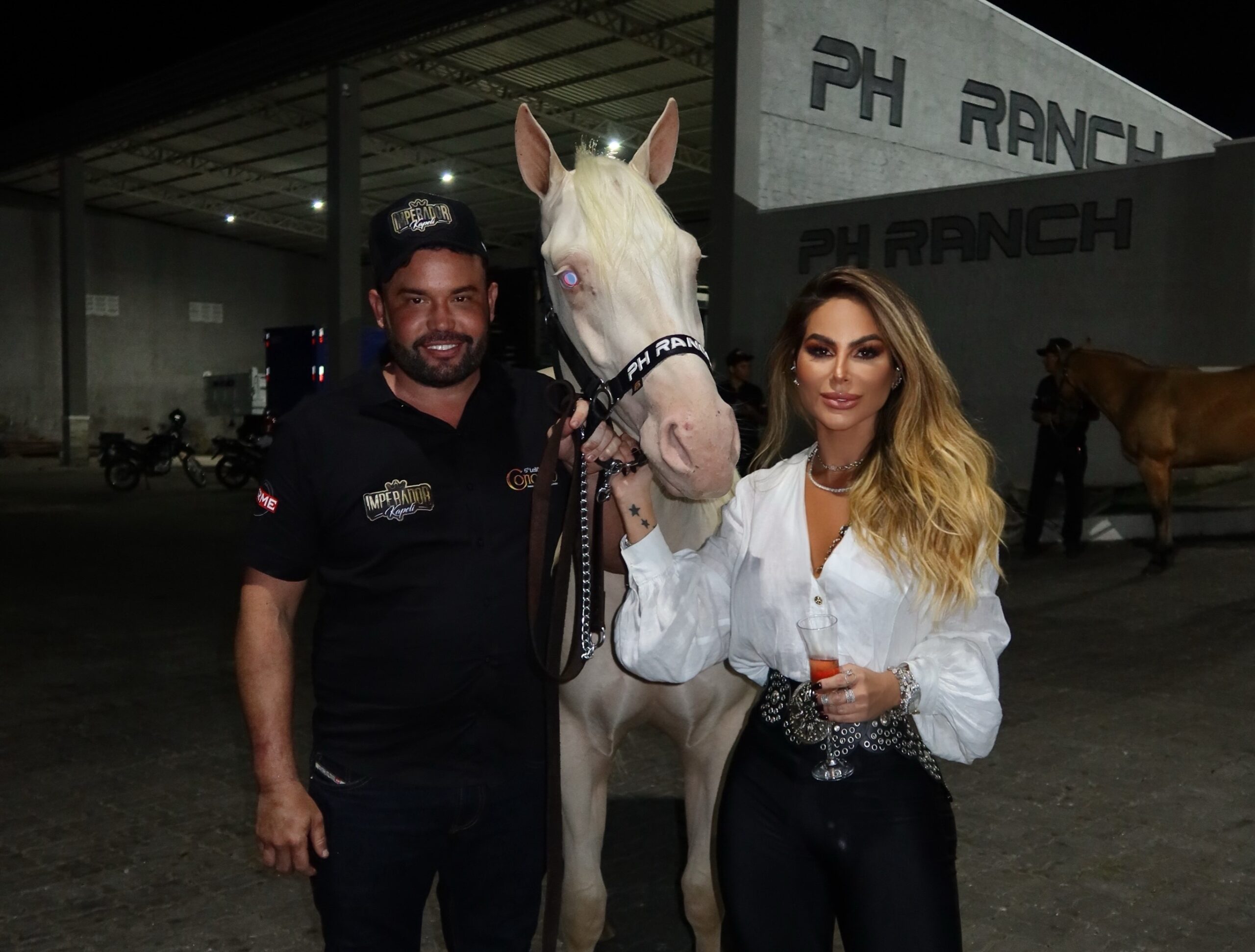 Paulo Helder E Jamile Lima Capa