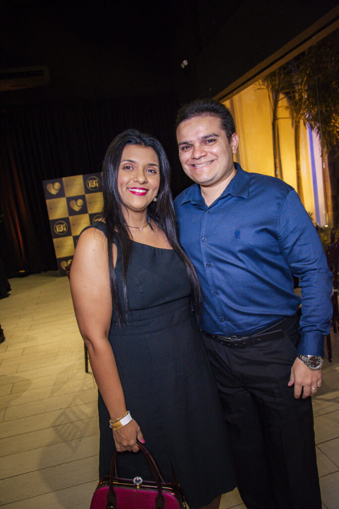 Symoni E Robyson Gazzoneo (1)