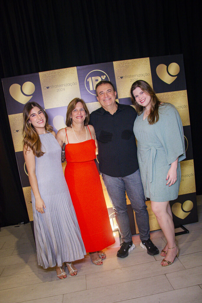 Vera, Luciana, Ricardo E Ana Maria Bezerra (1)