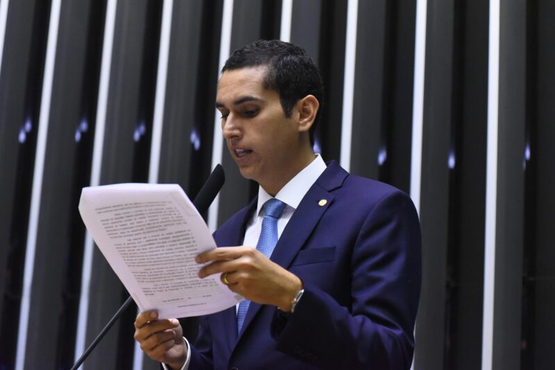 Senado debaterá projeto de Domingos Neto que libera R$ 30 bi do pré-sal para o Campo