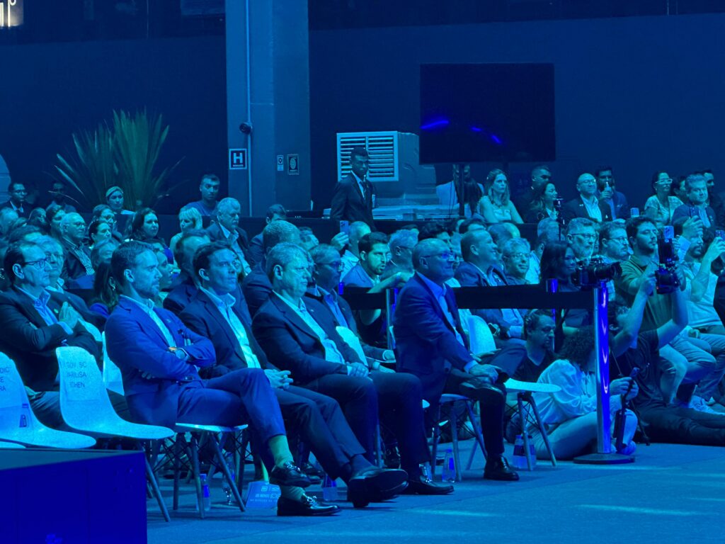 Aniversário 100 Anos Gm Chevrolet No Brasil (12)