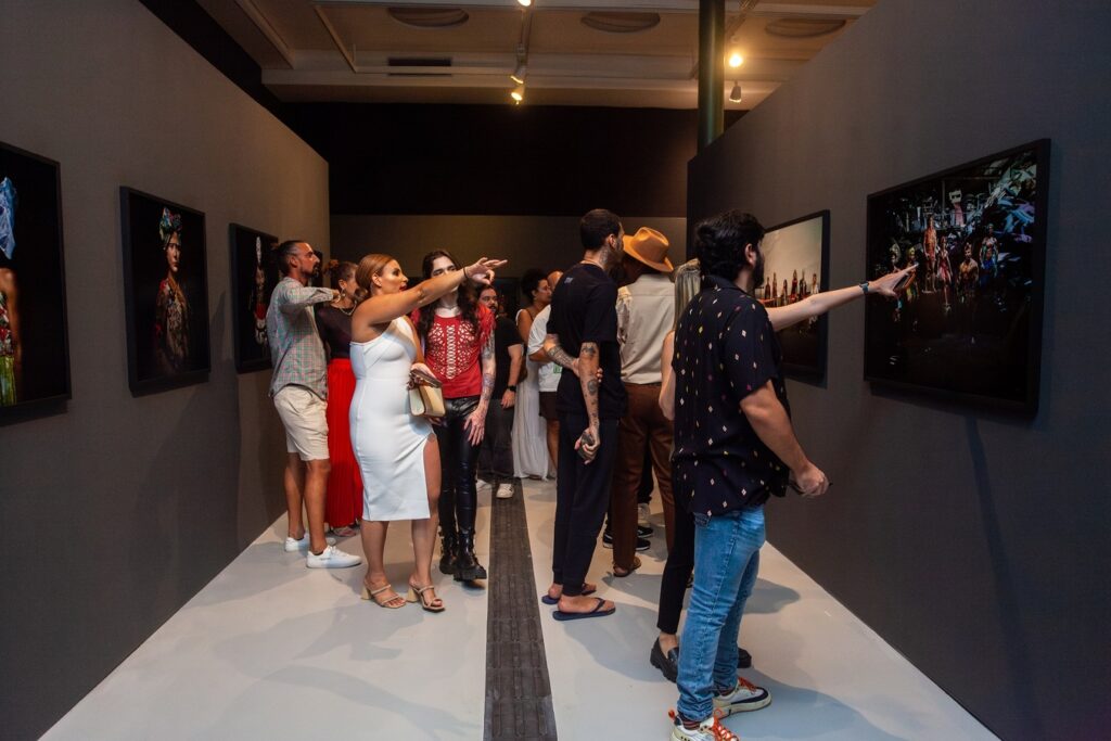 Exposição O Amanhã Não Existe