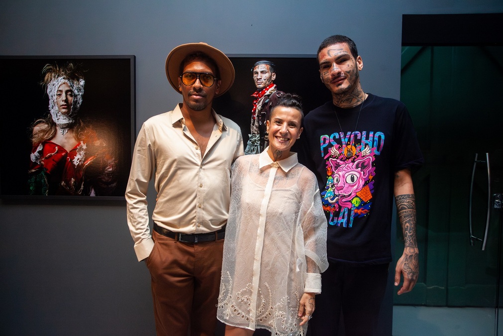 Negro Sousa, Carol Martins E Dluquinhas