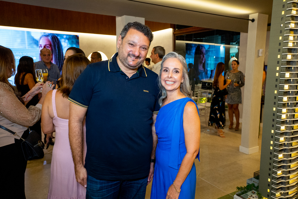 Patriolino Dias E Biia Sales (2)