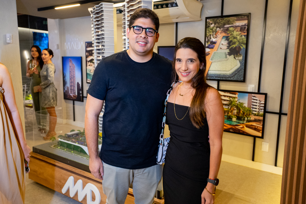 Prado Neto E Camilla Maia