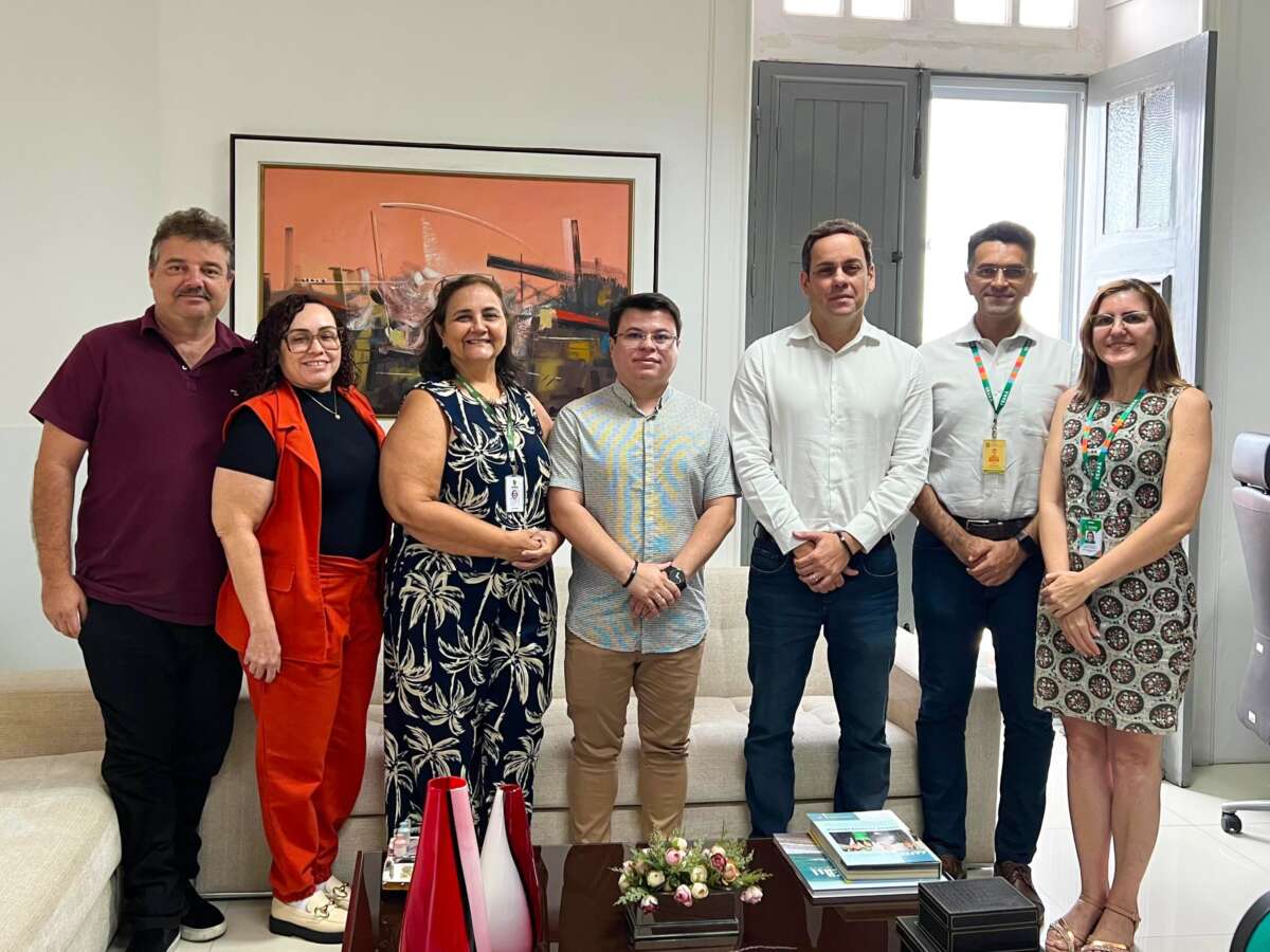 Sefaz e Aprece discutem impacto da reforma tributária em reunião