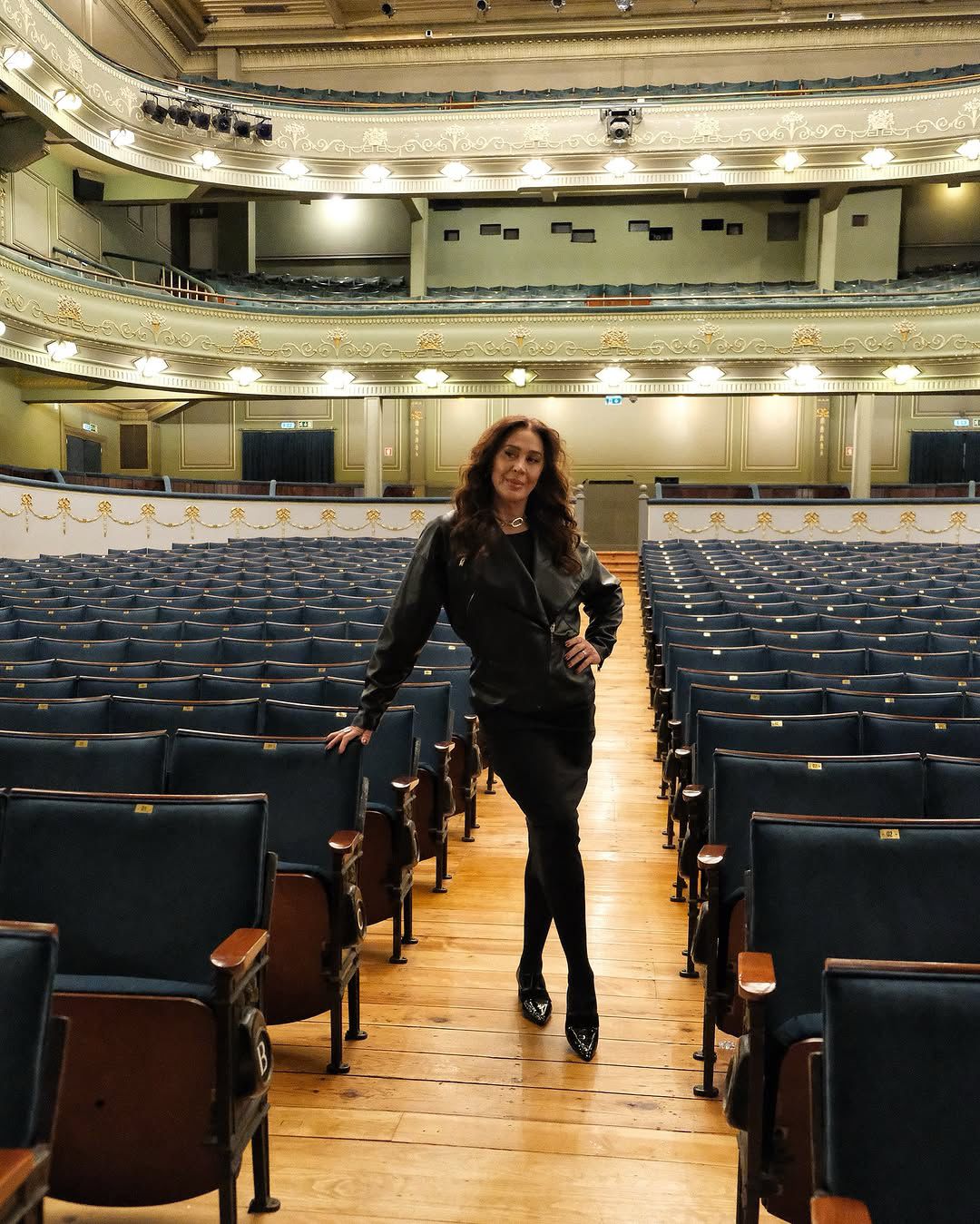 Claudia Raia divulga espetáculo ‘Menopausa’ em Portugal