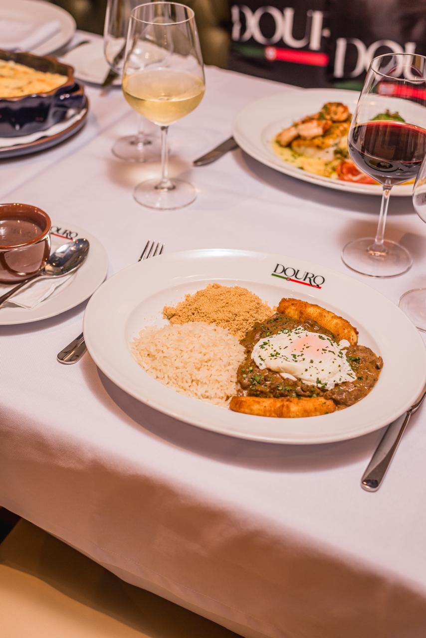 8232226d B20e 4160 B35f Ff8b59783e4e