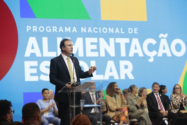 MEC – Merenda escolar poderá ter no máximo 15% de alimentos ultraprocessados