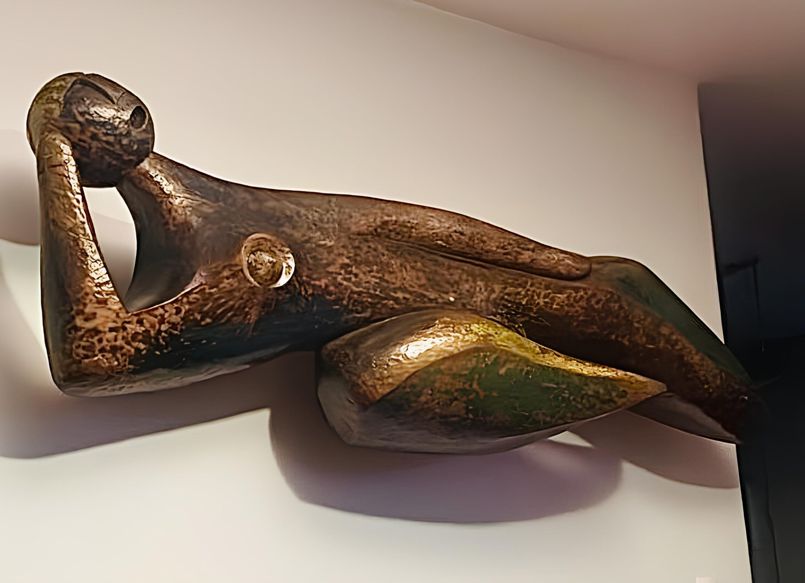 Escultura de Mário Cravo Júnior chega ao mercado por R$ 1 milhão