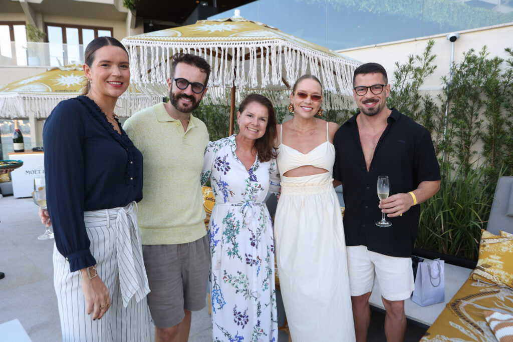 Jeannine, Dani Mafra, Patrícia Costa, Vivi Ajudarte E Leonardo Avellar