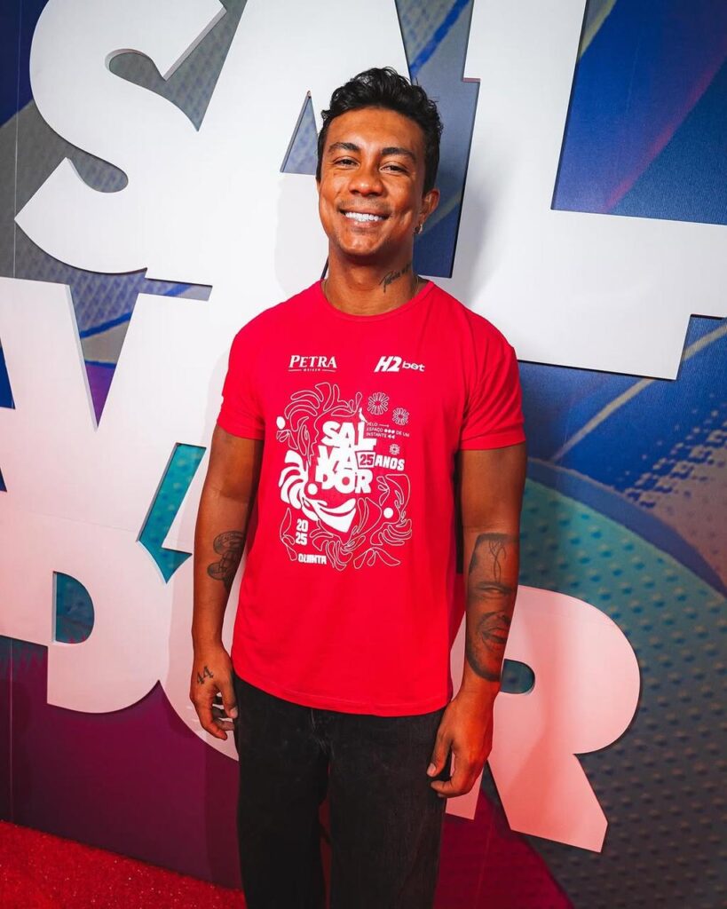 
				Xamã
				