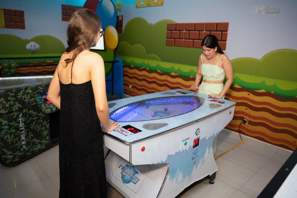 1º Aninho De Viana Neto (40)