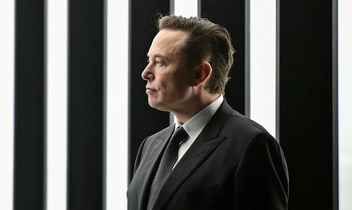 Top 10 bilionários de maio: Musk na liderança e fortuna global em alta