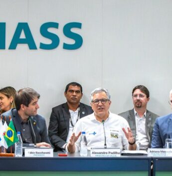 “Queremos uma agenda compartilhada”, diz ministro da Saúde