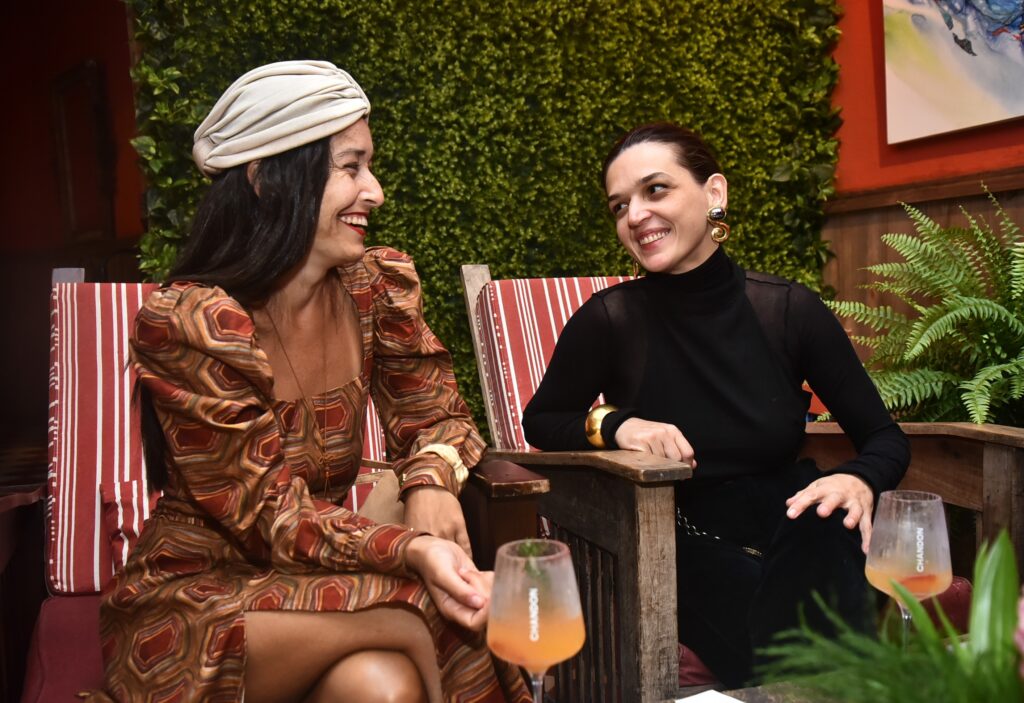 Andrea Acker E Violeta Flora