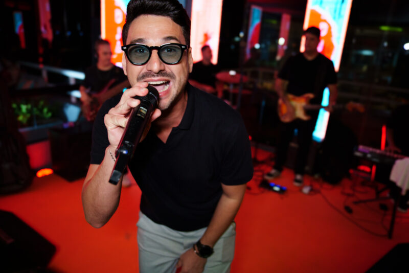 Curto-circuito - Nadja Saraiva festeja a nova idade no Rooftop do Iate Clube de Fortaleza