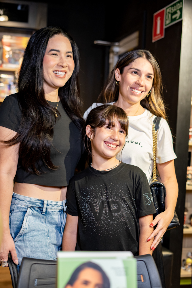 Carol Yamazaki, Antonela E Tassia Dantas