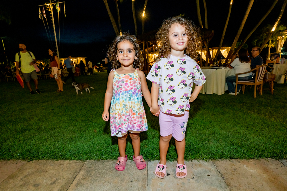 Catarina Azevedo E Clara Amorim Carmona (1)