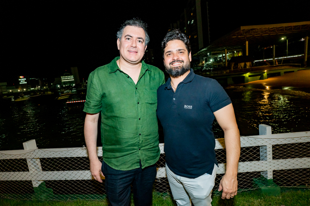 David Sombra Peixoto E Niefson Bruno