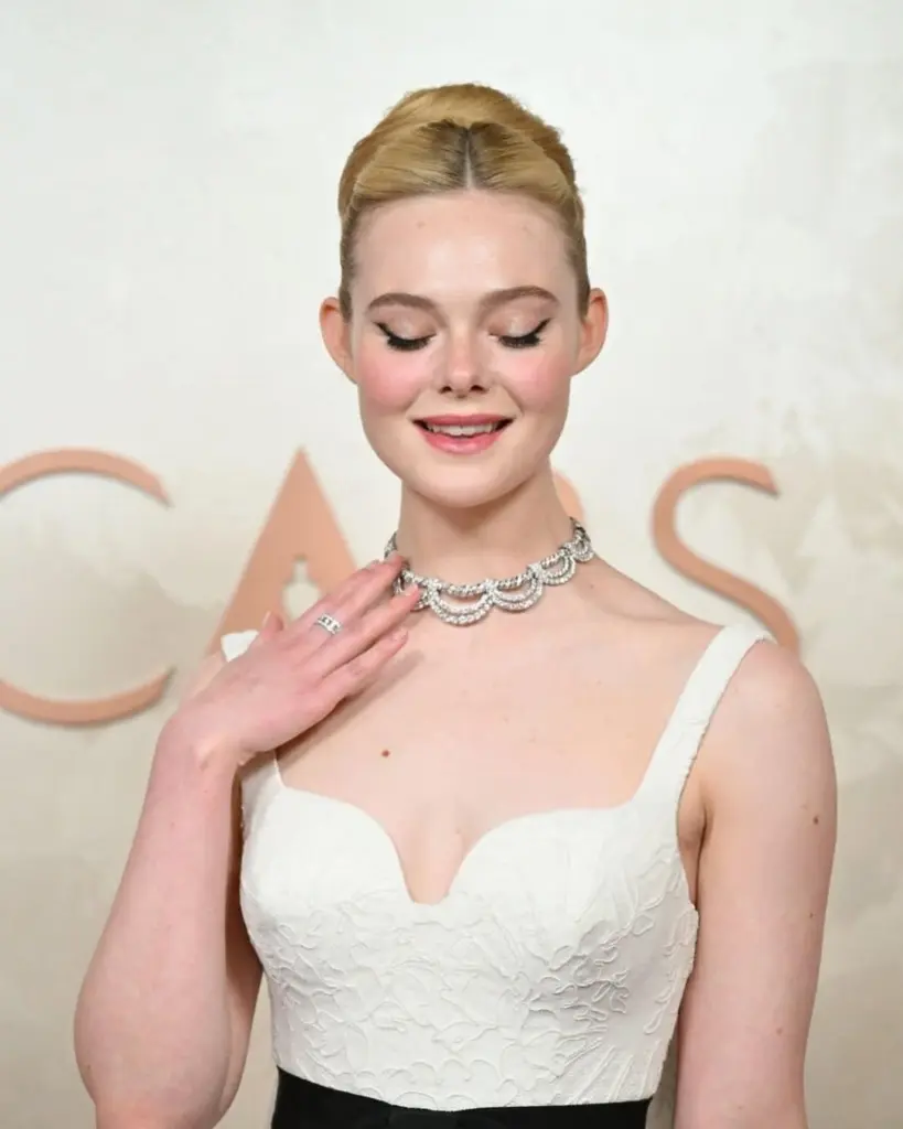 Elle Fanning Cartier