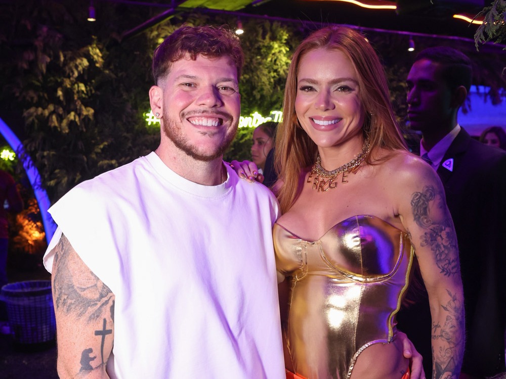 Ferrugem E Thais Vasconcelos