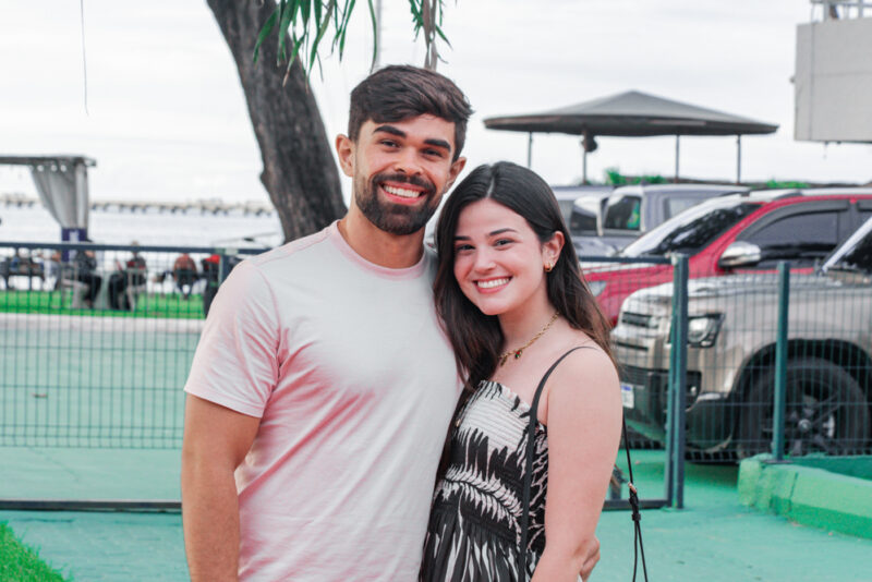 Descanso animado - Feriado no Iate Clube de Fortaleza com sol, mar e boa música