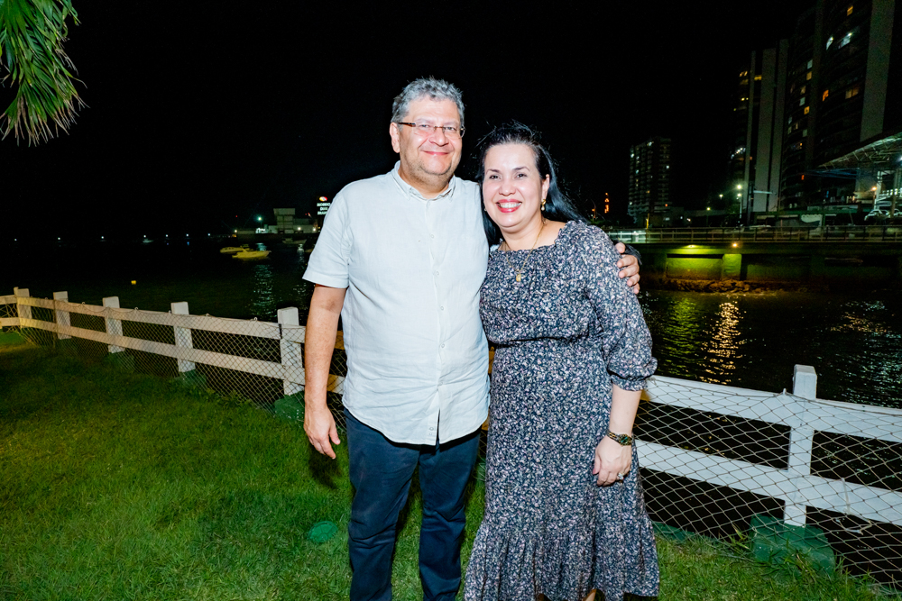 Hélio E Christiane Leitão