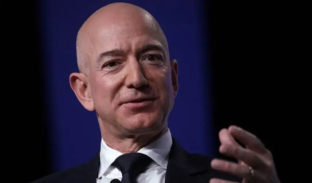 Jeff Bezos E1628624967929