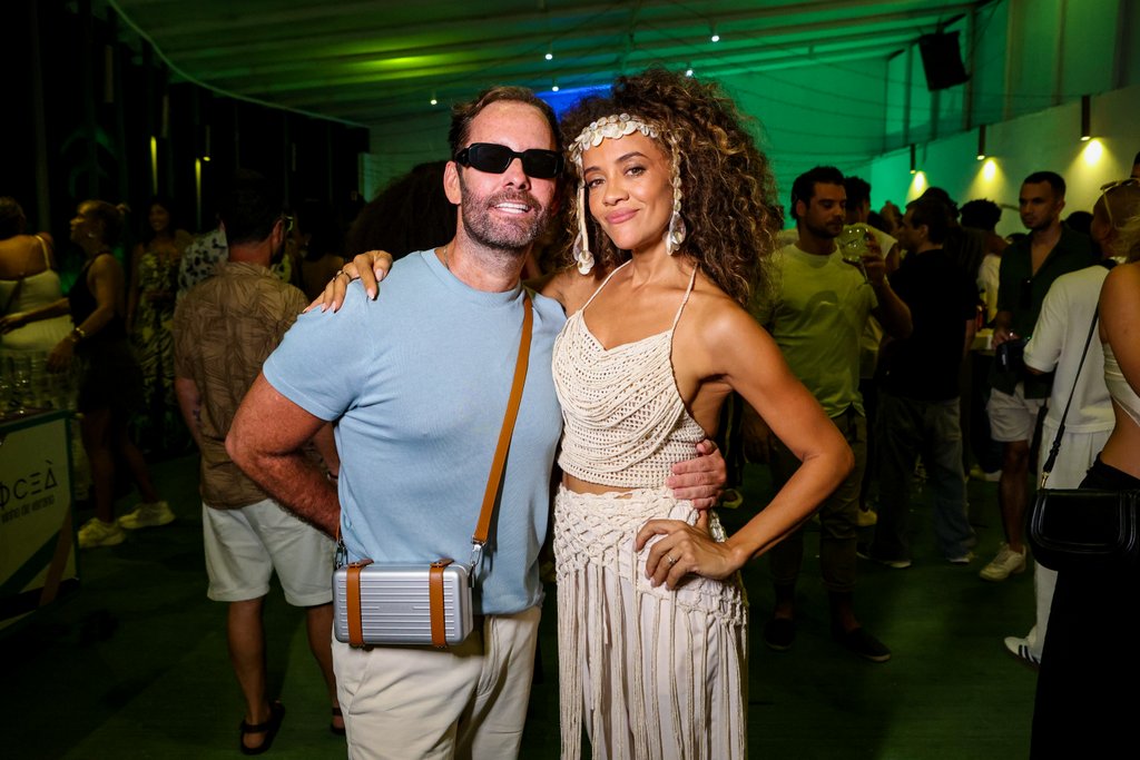 Leo Marçal E Aline Borges