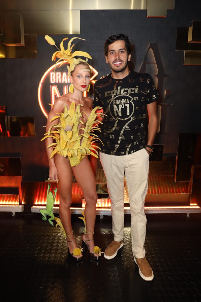 Malu Borges E João Vitor