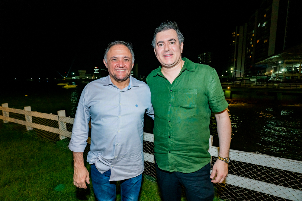 Marco Antonio Sobreira E David Sombra Peixoto