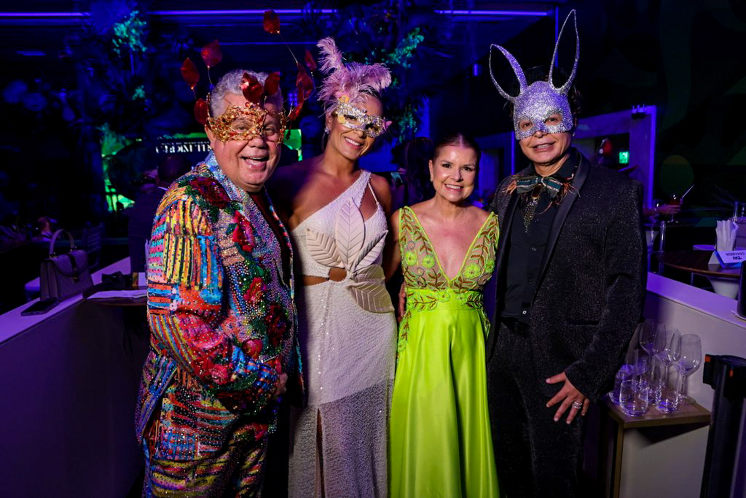 Famosos prestigiam Baile de Máscaras do Fairmont Copacabana, no Rio de Janeiro Famosos prestigiam Baile de Máscaras do Fairmont Copacabana, no Rio de Janeiro