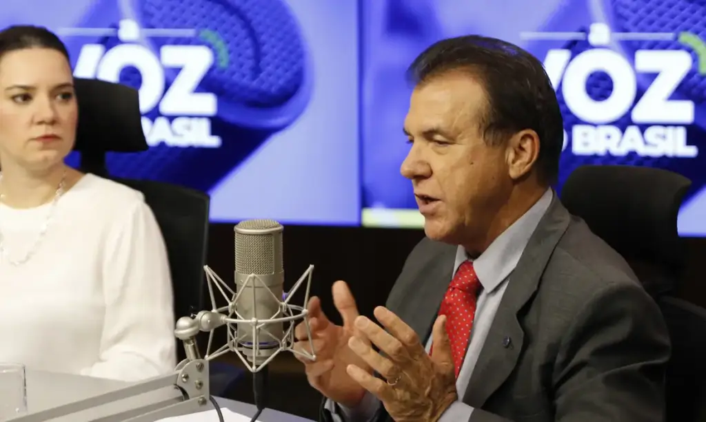 Ministro Do Trabalho E Emprego, Luiz Marinho Foto Agência Brasil