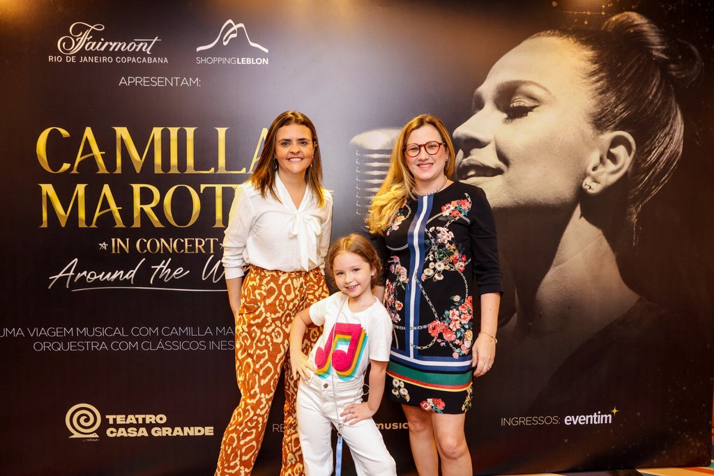 Paula Gama, Liviam Das Valias E Maria Antonieta