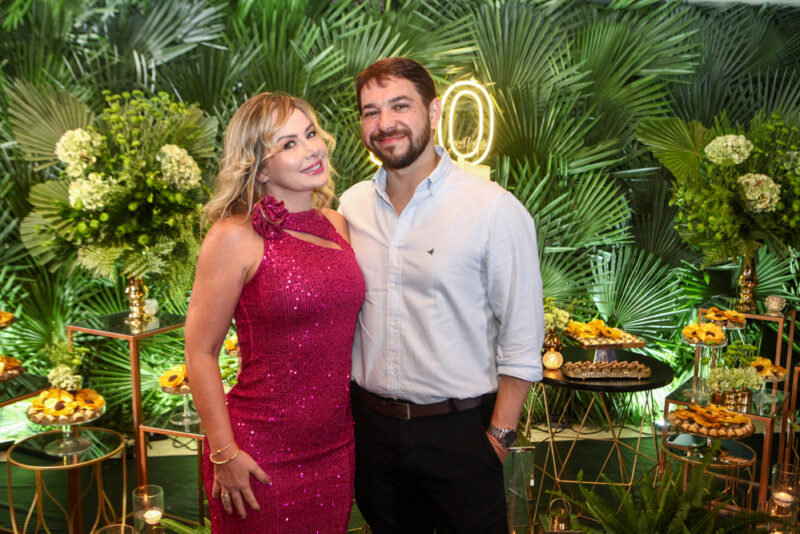 B-DAY - José Teófilo comemora 50 anos rodeado pela família e amigos em Sunset Party no Gran Marquise