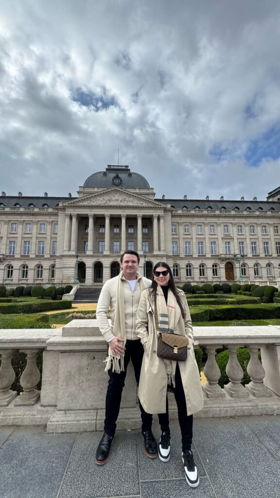 Rafael E Celiane Studart No Palácio Real De Bruxelas (2)