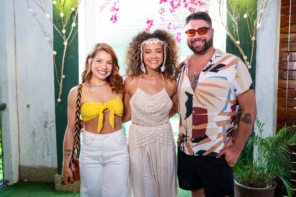Rafaela Felippe, Aline Borges E Yago Maia