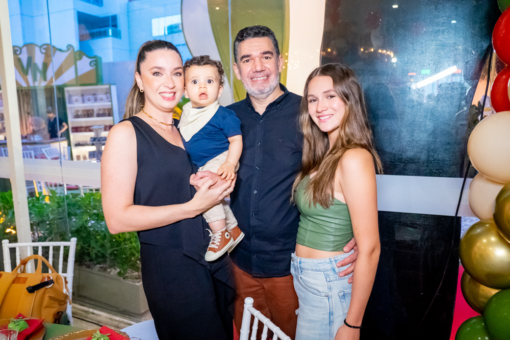 Sâmara, Thomas, Guilherme E Maria Clara Colares