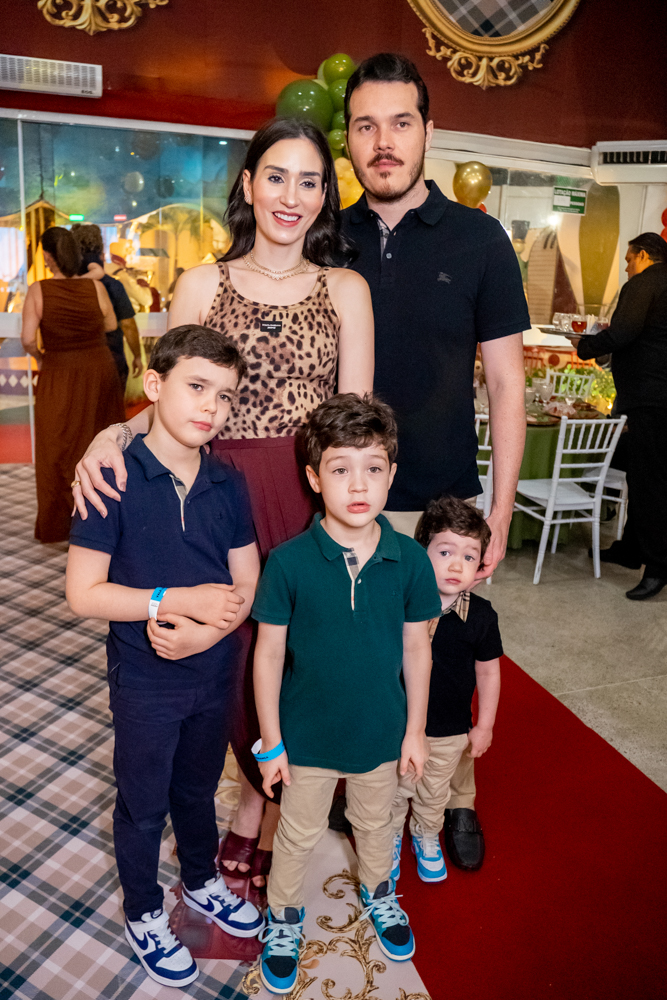 Sofia Torquato, Julio César Castanheira, Julinho, Lucas E Gabriel Torquato Castanheira