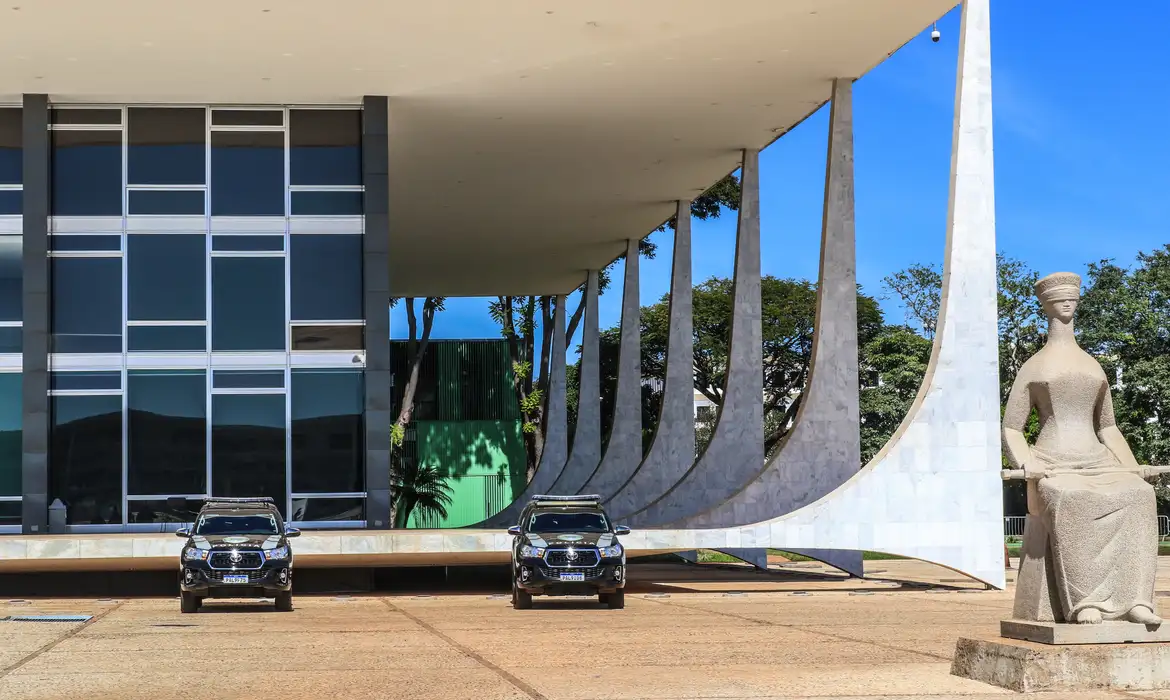 STF começa analisar denúncia contra 1º grupo de acusados de tentativa de golpe STF começa analisar denúncia contra 1º grupo de acusados de tentativa de golpe